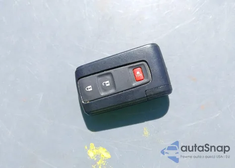 2008 Toyota Prius Standard/Touring z USA, uszkodzony, nr VIN JTDKB20U287784914